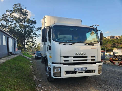 Isuzu FTR 850 Van Body