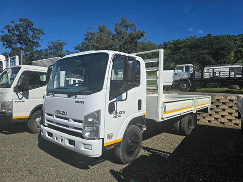 Isuzu NPR 400 - Short Wheel Base 