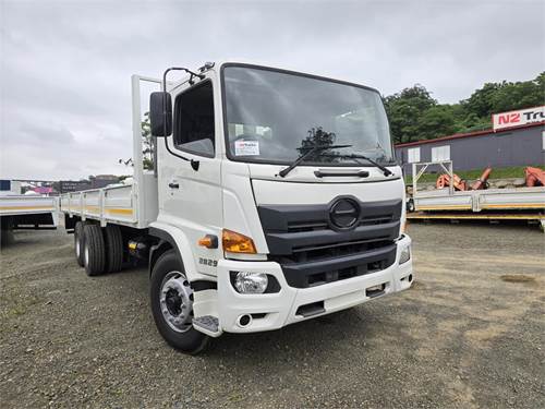 Hino 500