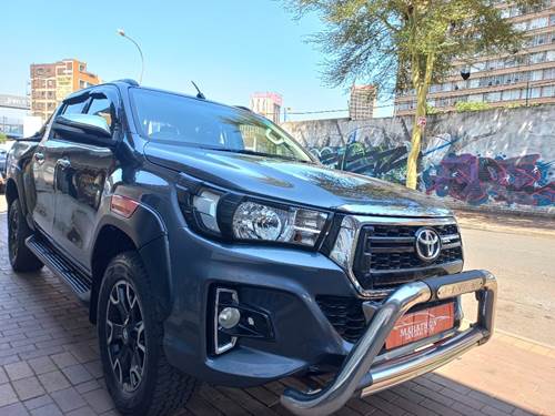 Toyota Hilux 2.8 GD-6 Double Cab Auto 