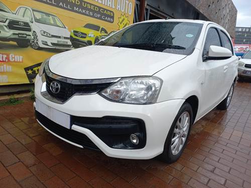 Toyota Etios Cross 1.5 Xs Hatch