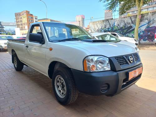 Nissan Hardbody NP300 2.5 TDi LWB Single Cab