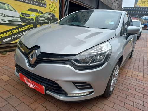 Renault Clio IV 900T (66kW) Dynamique 5 Door