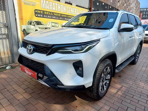 Toyota Fortuner VI 2.4GD-6 Raised Body Auto