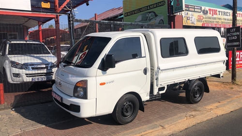 Hyundai H100 2.6i D Dropside