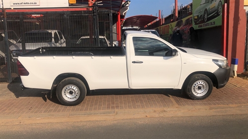 Toyota Hilux 2.4 GD-6 SR Single Cab