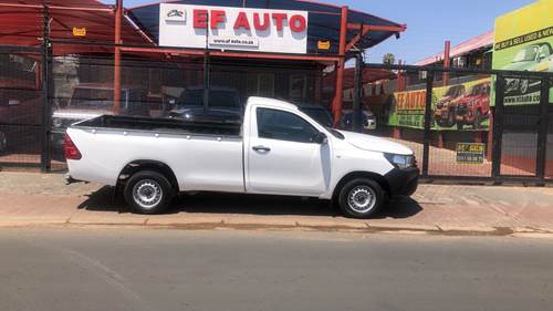 Toyota Hilux ( II) 2.0 VVTi S Single Cab