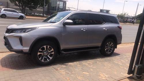 Toyota Fortuner IV 2.8 GD-6 Raised Body