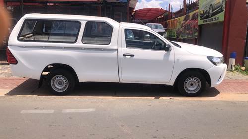 Toyota Hilux ( II) 2.0 VVTi S Single Cab