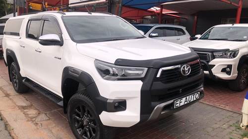 Toyota Hilux 2.8 GD-6 Double Cab Auto 