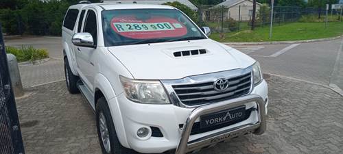 Toyota Hilux ( II) 3.0 D-4D Raider Xtra Cab