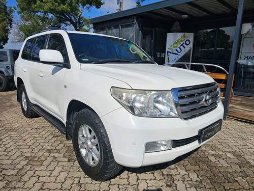 Toyota Land Cruiser 200 VX V8 TD Auto