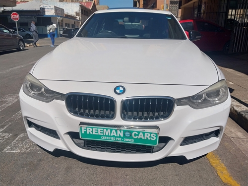 BMW 320i (F30) Auto