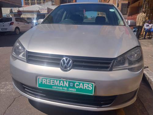 Volkswagen (VW) Polo Vivo 1.4 Sedan Trendline