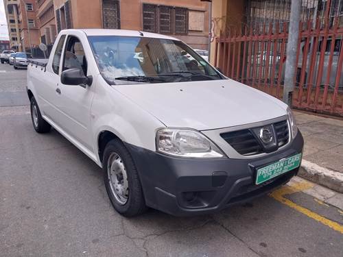 Nissan NP200 1.6i