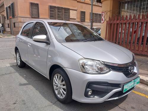 Toyota Etios Cross 1.5 Xs Hatch