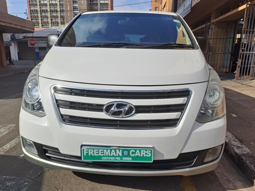 Hyundai H1 2.4 CVVT GLS 9 Seater