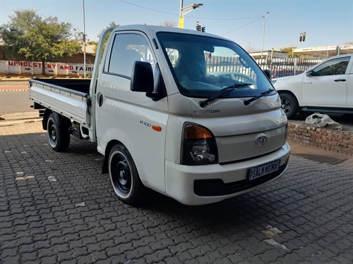 Hyundai H100 2.6 D Euro II Chassis Cab