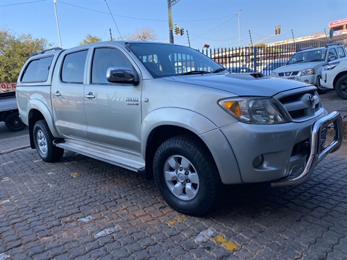 Toyota Hilux ( I) 3.0 D-4D Raider R/B Double Cab