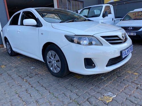 Toyota Corolla 1.6 Quest Plus