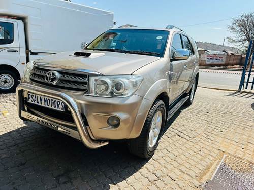 Toyota Fortuner II 3.0 D-4D Raised Body Auto