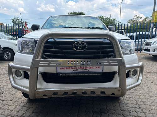 Toyota Hilux ( I) 2.5 D-4D SRX R/B