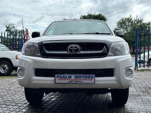 Toyota Hilux ( I) 2.5 D-4D SRX R/B