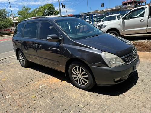 Kia Sedona 2.2 CRDi Auto