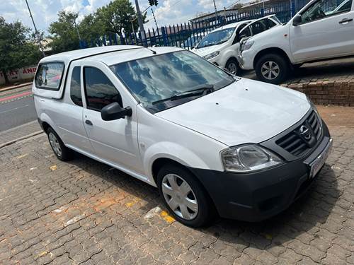 Nissan NP200 1.6i Aircon