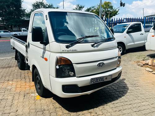 Hyundai H100 2.6i D Chassis Cab