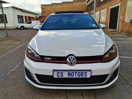 Volkswagen (VW) Golf 7 GTi 2.0 TSi DSG