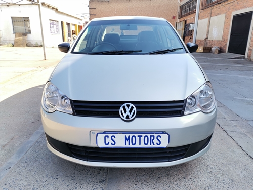 Volkswagen (VW) Polo Vivo 1.4 Sedan