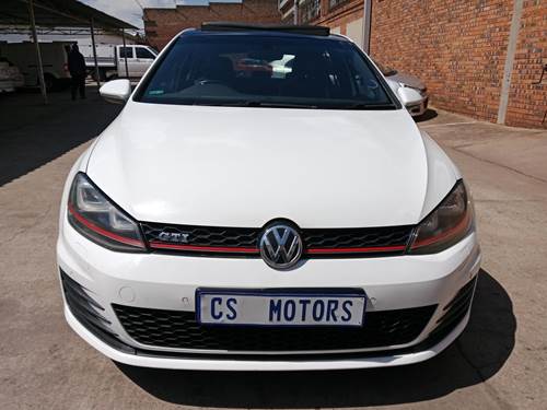 Volkswagen (VW) Golf 7 GTi 2.0 TSi DSG