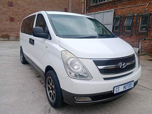 Hyundai H1 2.4 CVVT GLS 9 Seater