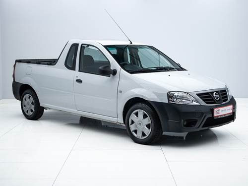 Nissan NP200 1.6i Pack