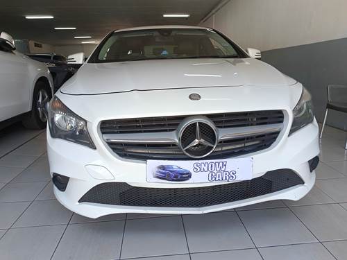 Mercedes Benz CLA 200 Auto