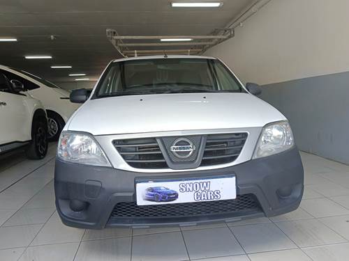 Nissan NP200 1.6i Aircon