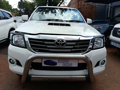 Toyota Hilux ( II) 3.0 D-4D Raider Xtra Cab