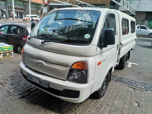 Hyundai H100 2.6 D Euro II Chassis Cab