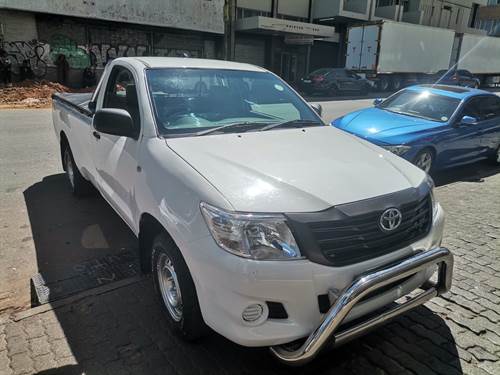 Toyota Hilux ( II) 2.5 D-4D S Single Cab