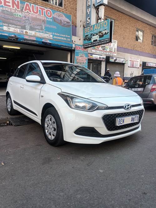 Hyundai i20 1.4 (74 kW) Fluid Auto