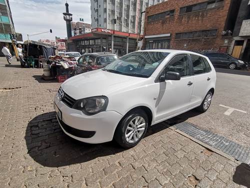 Volkswagen (VW) Polo Vivo 1.4 Hatch 5 Door