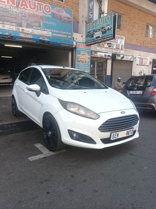 Ford Fiesta 1.0 EcoBoost Trend 5 Door