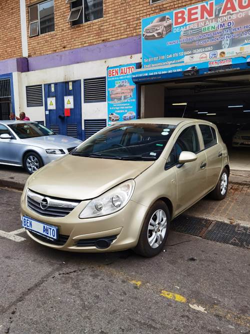 Opel Astra 1.4 Essentia 5 Door