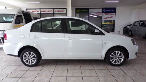 Volkswagen (VW) Polo Vivo GP 1.6 Trendline Sedan