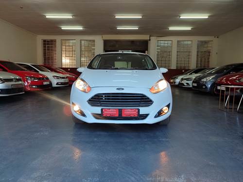 Ford Fiesta 1.4i (71 kW) Ambiente Hatch Back