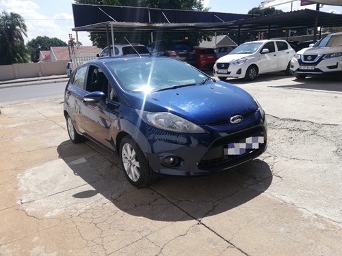 Ford Fiesta 1.4i Trend 5 Door