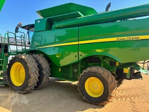 John Deere John Deere S770