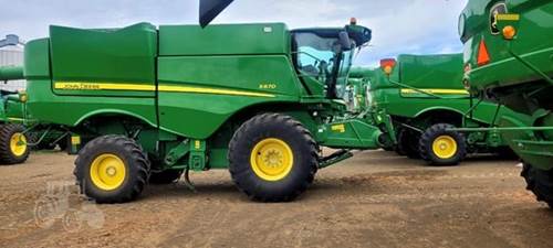 John Deere S670 Combine (Agric)