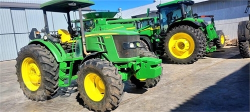 John Deere 6135B (Agric)